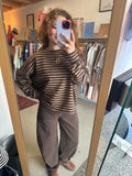 Barrel jeans poeder bruin