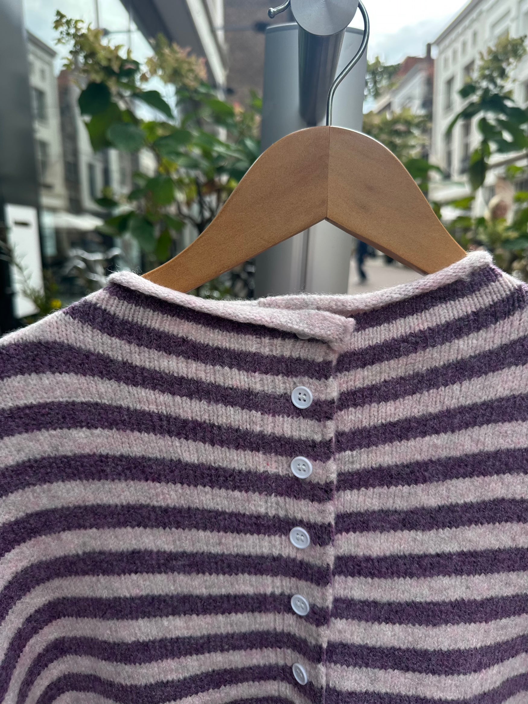 Paars streep vest